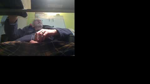 Snapshot of manufocus chatting on 18, 10, 2025 Manu online show from 18, 10, 2025