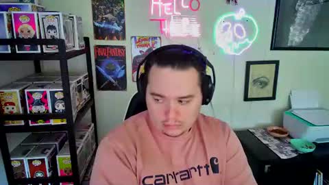 Snapshot of manyfacese chatting on 11, 1, 2026 kyle online show from 11, 1, 2026