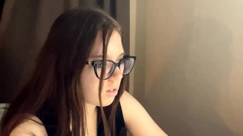 manymonrow online show from 24, 3, 2026