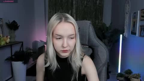 Snapshot of maoqibeverly chatting on 15, 3, 2026 Maoqi online show from 15, 3, 2026