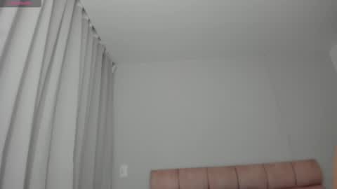 mara modelo independiente online show from 15, 9, 2025