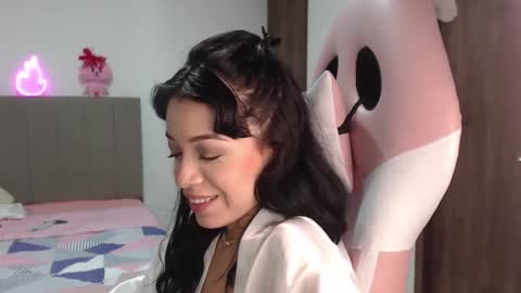 Snapshot of maraa_09 chatting on 7, 3, 2025 Marcela independent online show from 7, 3, 2025