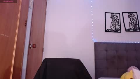 Snapshot of maraa_lee chatting on 10, 2, 2025 maraa_lee online show from 10, 2, 2025