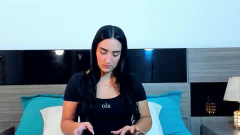 Snapshot of maragrief chatting on 17, 4, 2026 maragrief online show from 17, 4, 2026