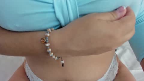 Snapshot of maraowen chatting on 19, 11, 2025 Mara online show from 19, 11, 2025