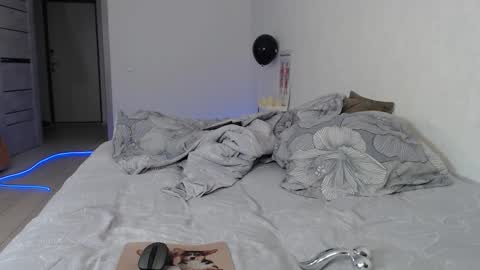 Snapshot of marc105100 chatting on 14, 11, 2025 alex marvelxx online show from 14, 11, 2025