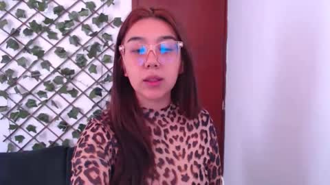 Snapshot of marce_bunny chatting on 9, 1, 2026 Marcela online show from 9, 1, 2026