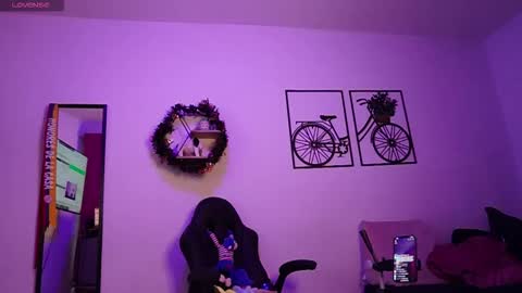 MARCE AND ..... online show from 21, 10, 2025