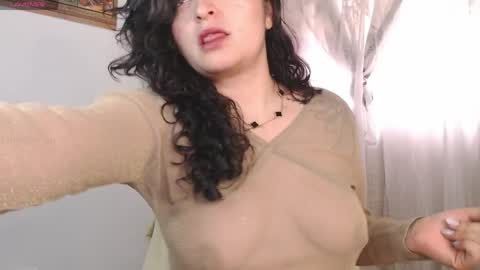 Snapshot of marceline_uu chatting on 25, 5, 2026 M A R C I online show from 25, 5, 2026