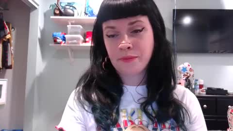 MarcelineAltaria online show from 2, 12, 2024