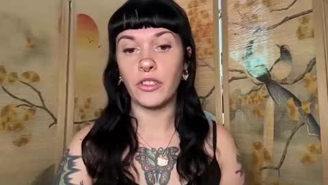 MarcelineAltaria online show from 21, 4, 2026
