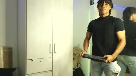 Snapshot of marcelo_dosantos77 chatting on 14, 1, 2026 MARCELO online show from 14, 1, 2026