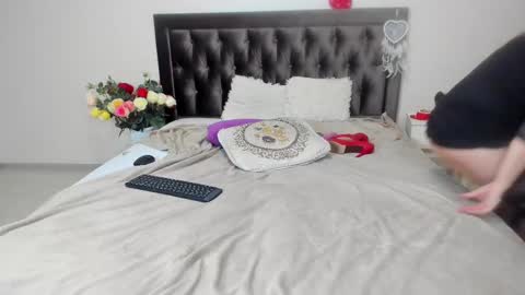 Snapshot of marciacolins chatting on 12, 3, 2025 Marcia online show from 12, 3, 2025