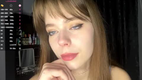 Snapshot of marciecommon chatting on 24, 9, 2025 Alisa online show from 24, 9, 2025