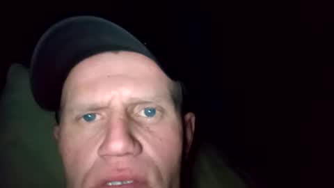 Snapshot of marcinek881906 chatting on 18, 12, 2025 Marcin online show from 18, 12, 2025