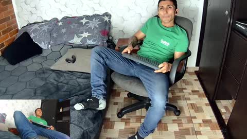 Marck  Independent model  online show from 9, 12, 2024
