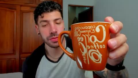 Snapshot of marco_tahani_ chatting on 20, 5, 2026 Marco IG marco tahani online show from 20, 5, 2026
