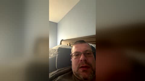 Snapshot of marcoux2727 chatting on 14, 4, 2026 marcoux2727 online show from 14, 4, 2026