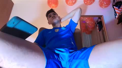 Snapshot of marcus_fire chatting on 23, 9, 2025 marcus_fire online show from 23, 9, 2025