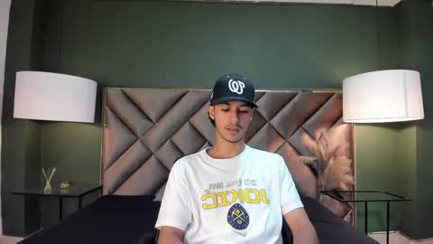 Snapshot of marcus_jeron chatting on 29, 9, 2025 marcus_jeron online show from 29, 9, 2025