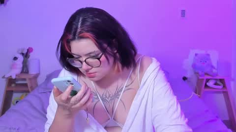 danna online show from 21, 2, 2025