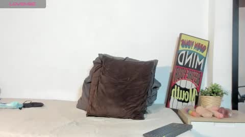 Snapshot of marfilastrom chatting on 6, 2, 2026 marfilastrom online show from 6, 2, 2026