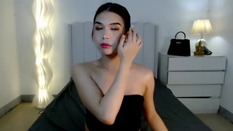 Snapshot of margaret_deluxe chatting on 25, 1, 2025 MARGARET online show from 25, 1, 2025