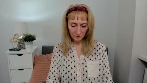 Snapshot of margaretmature chatting on 9, 3, 2025 margaretmature online show from 9, 3, 2025
