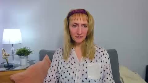 Snapshot of margaretmature chatting on 10, 3, 2025 margaretmature online show from 10, 3, 2025