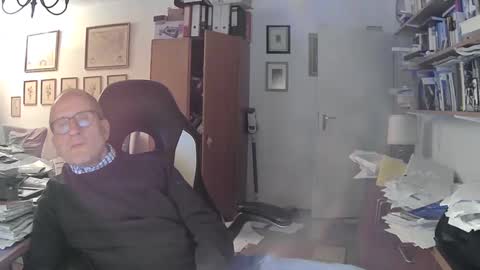 marginalie online show from 5, 3, 2025