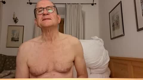 marginalie online show from 29, 11, 2025