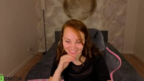 Margo Kellly online show from 21, 4, 2026