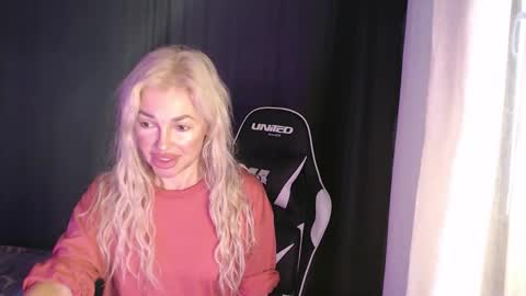 Snapshot of margoo_77 chatting on 29, 9, 2025 Margoo online show from 29, 9, 2025