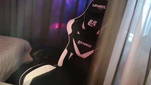 Snapshot of margoo_77 chatting on 5, 10, 2025 Margoo online show from 5, 10, 2025