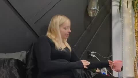 margot_robbie7 online show from 29, 1, 2025