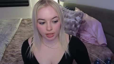 margot_robbie7 online show from 27, 2, 2026