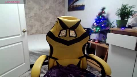 Snapshot of mari_77777 chatting on 9, 12, 2024 Mari online show from 9, 12, 2024