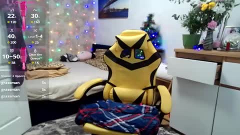 Snapshot of mari_77777 chatting on 19, 12, 2024 Mari online show from 19, 12, 2024