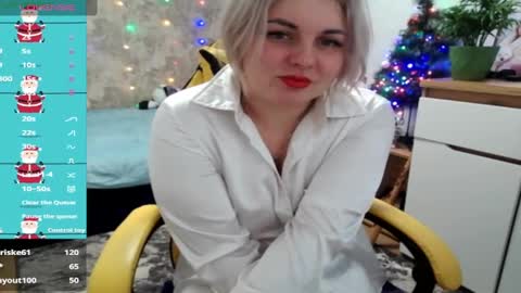 Snapshot of mari_77777 chatting on 1, 1, 2025 Mari online show from 1, 1, 2025