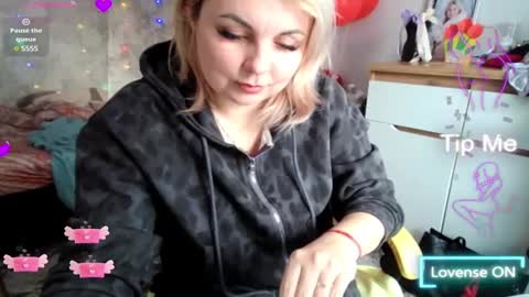 Snapshot of mari_77777 chatting on 7, 3, 2025 Mari online show from 7, 3, 2025