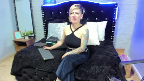 Snapshot of maria_fernandaxxx_ chatting on 3, 12, 2024 Maria fernanda online show from 3, 12, 2024