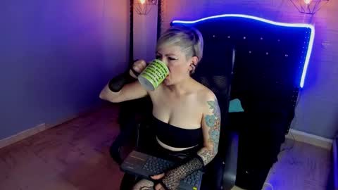 Snapshot of maria_fernandaxxx_ chatting on 13, 1, 2025 Maria fernanda online show from 13, 1, 2025