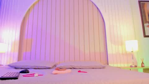 Snapshot of maria_gil chatting on 15, 11, 2025 Maria online show from 15, 11, 2025