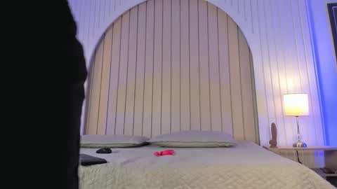 Snapshot of maria_gil chatting on 3, 12, 2025 Maria online show from 3, 12, 2025