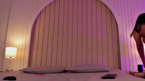 Snapshot of maria_gil chatting on 5, 12, 2025 Maria online show from 5, 12, 2025