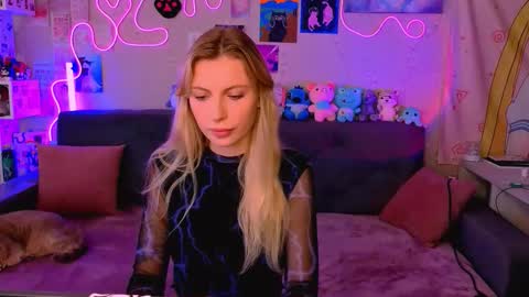 Snapshot of maria_hunt chatting on 18, 9, 2025 Maria online show from 18, 9, 2025