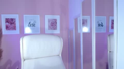  Instagram soymj01 online show from 28, 12, 2024