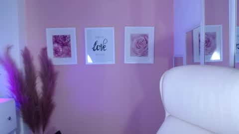  Instagram soymj01 online show from 9, 1, 2025