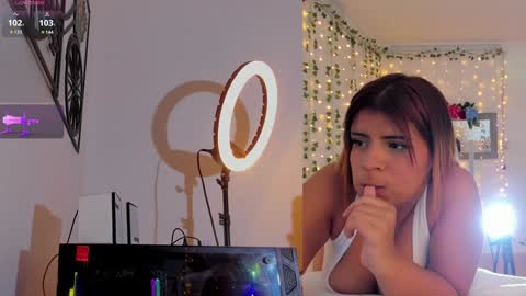 Maria Jones  online show from 27, 1, 2025