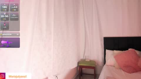 Snapshot of maria_julyana chatting on 1, 10, 2025 V A N E S S A  online show from 1, 10, 2025